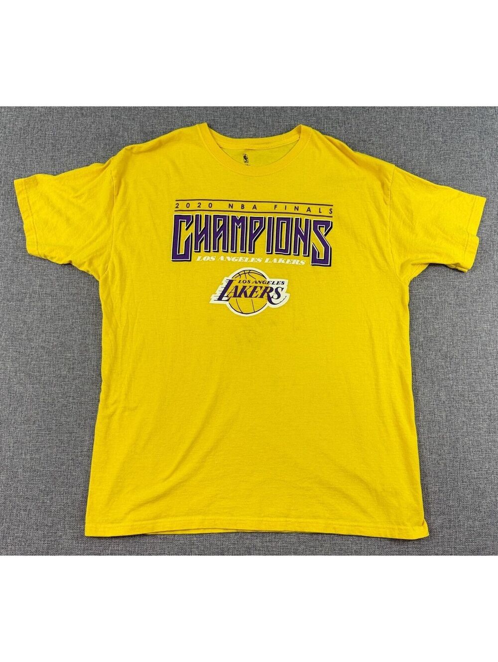 Los Angeles Lakers 2020 NBA Finals Champions T-Shirt Yellow XL 100% Cotton